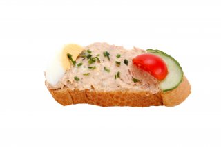 Thunfisch-Eiaufstrichbrötchen